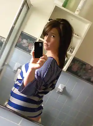 Bathroom selfies first posting  be nice