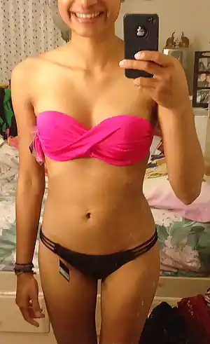Nervous first post in my bikini will add nudes if GW approves!